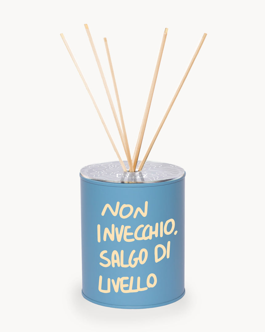 Profumatore - “Non invecchio, salgo di livello” - Polvere