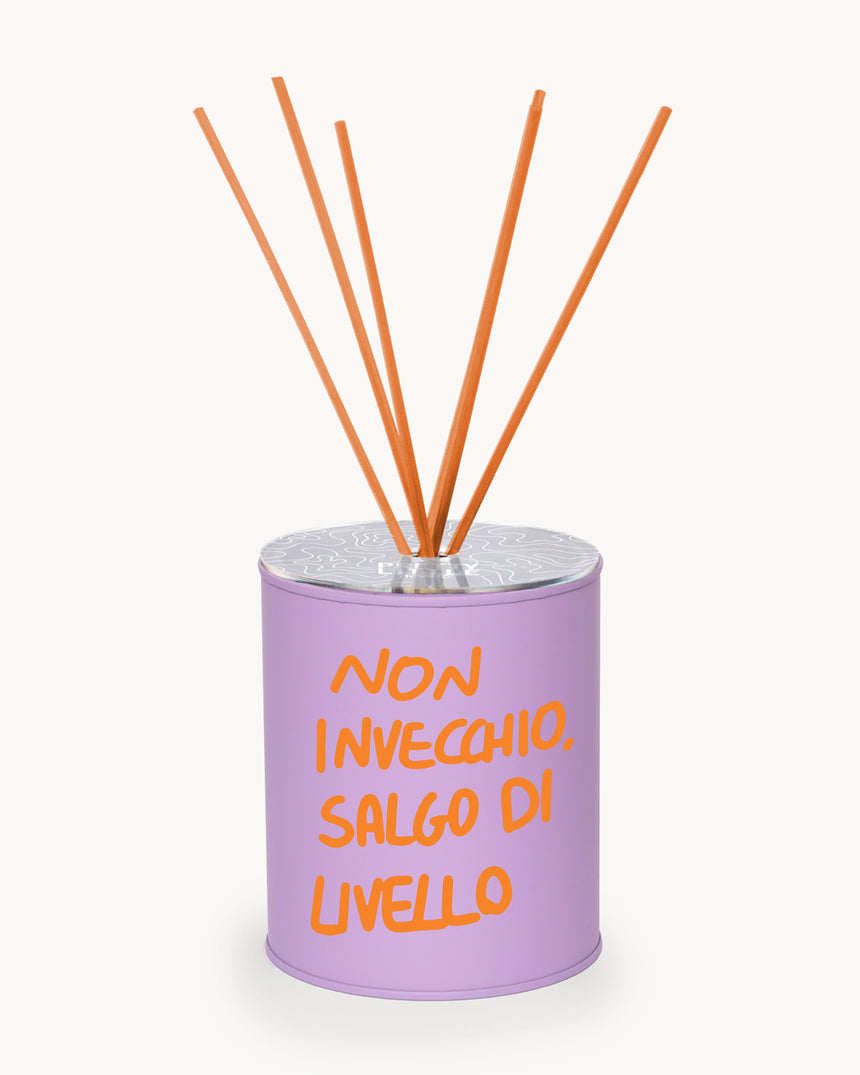 Profumatore - "Non invecchio, salgo di livello" - Lilla