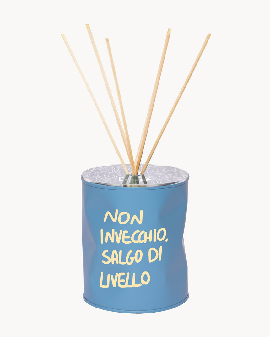 Profumatore - “Non invecchio, salgo di livello” - Polvere