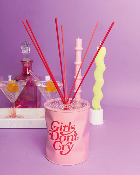 Profumatore - "Girls Don't Cry"